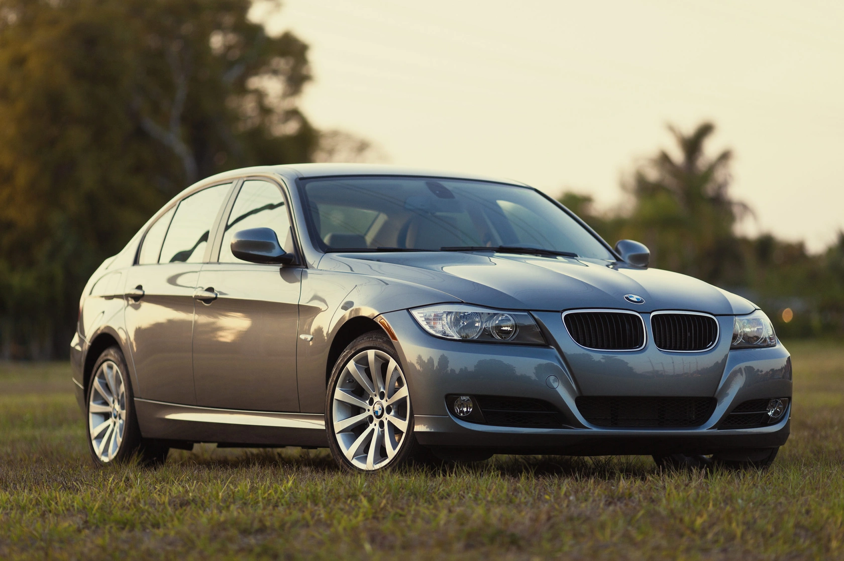 Rodzaje nadwozia: BMW seria 3, najczęściej wyszukiwany samochód używany w 2020 roku