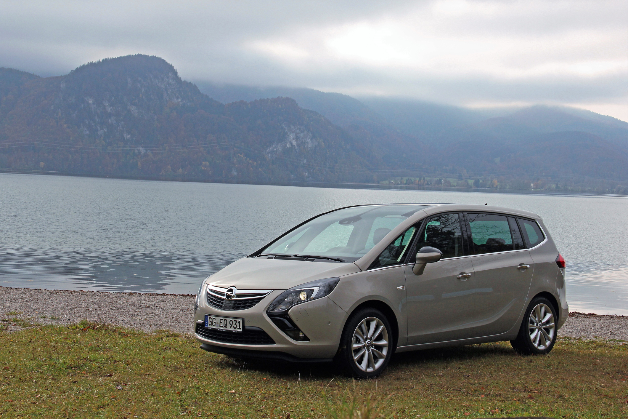 Opel Zafira C – bezpieczne auto rodzinne - Motopedia